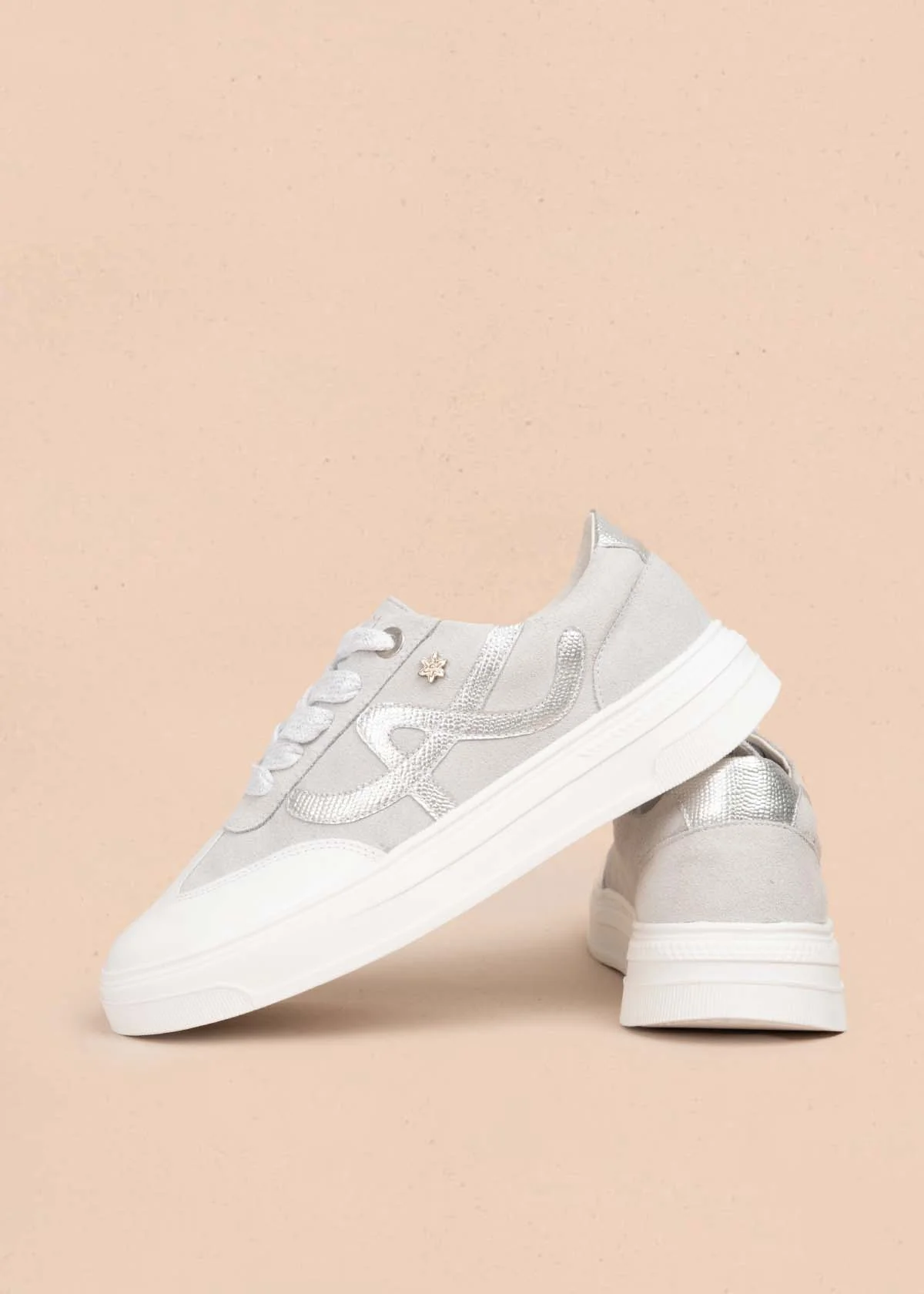 Tenis casuales en cuero color blanco 105490 - Imagen 6