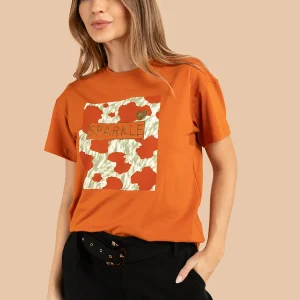 Camiseta color terracota con estampado 105883