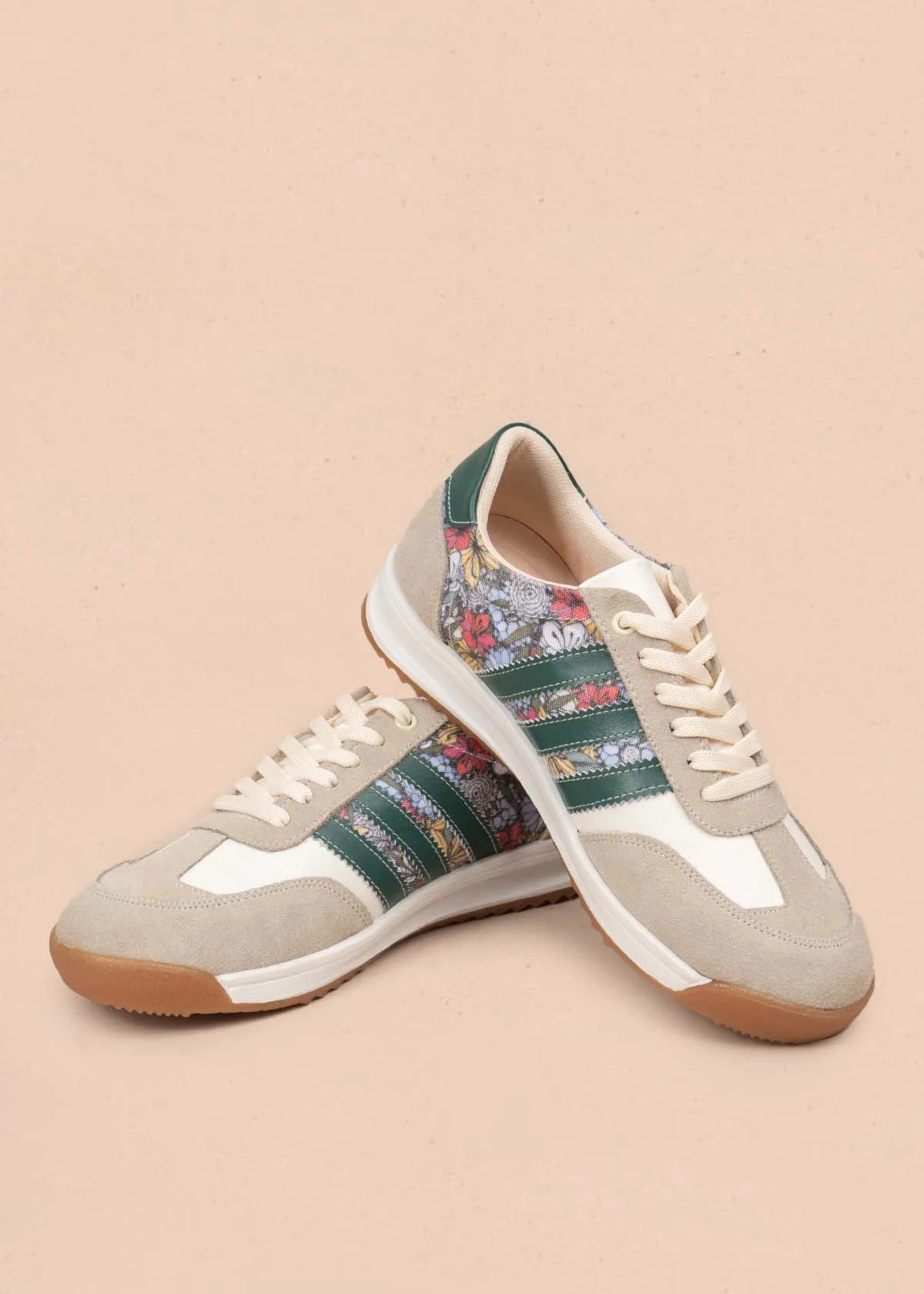 Deportivo en cuero color multicolor con diseño floral y rayas verdes 106040 - Imagen 3