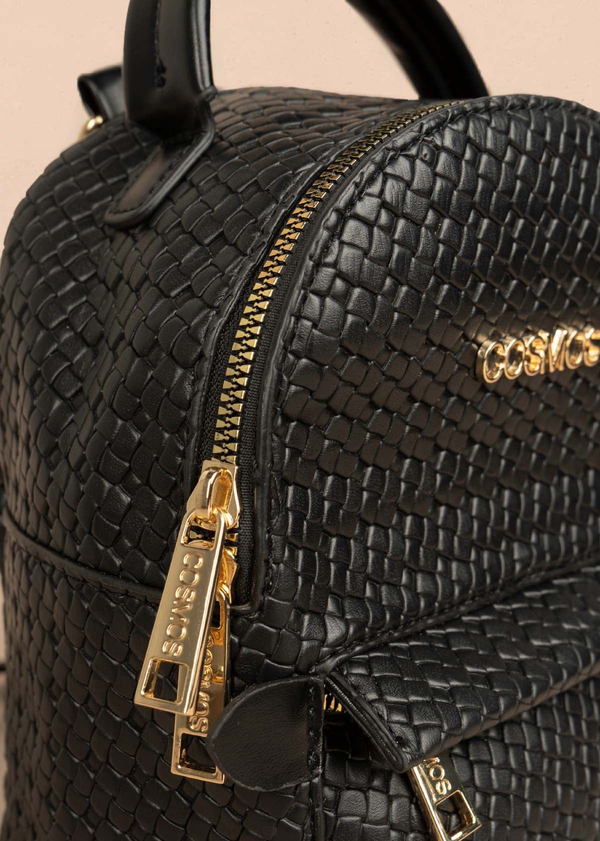 Morral color negro con bolsillo delantero y textura trenzada 106324 - Imagen 5