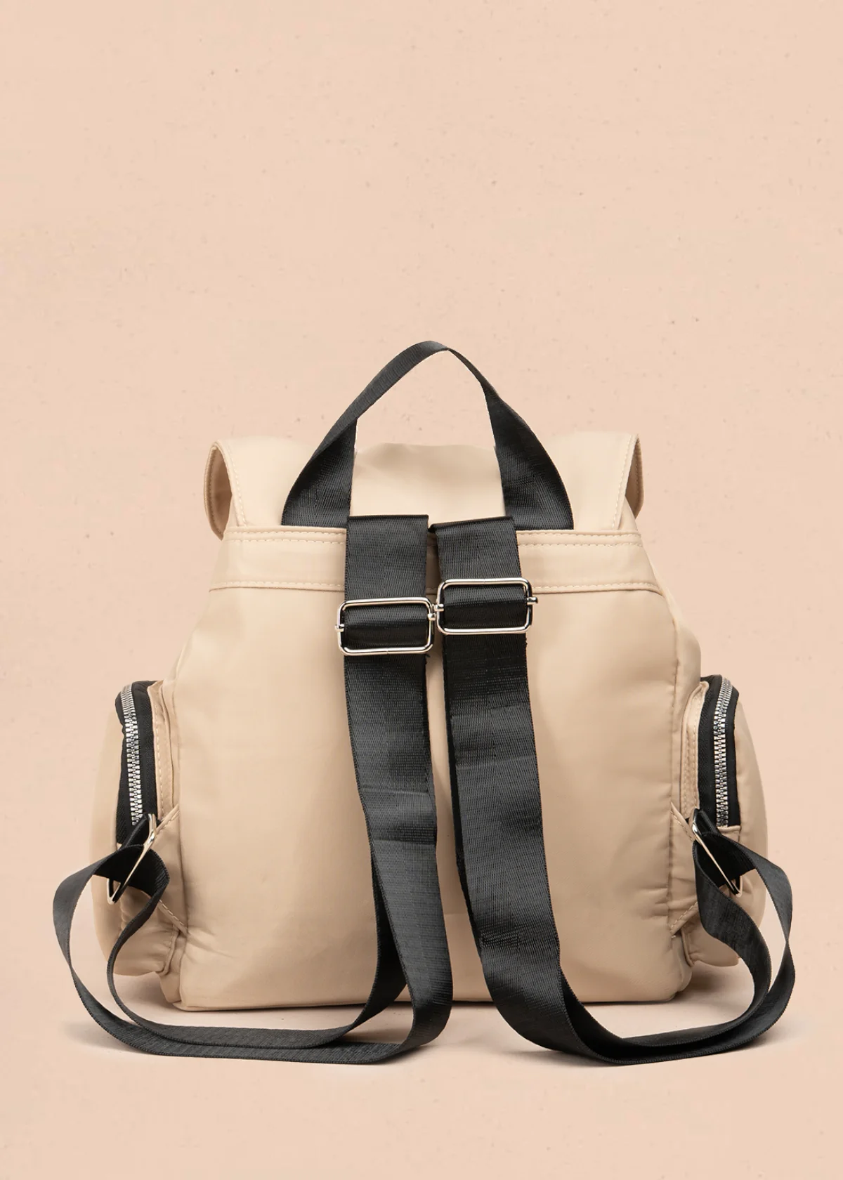 Morral color beige con bolsillo frontal y laterales 106977 - Imagen 4