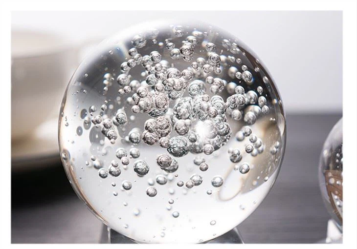 Bola de cristal con burbujas de aire en el interior - Imagen 8
