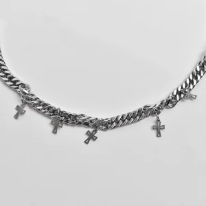 Collar Crosses Plateada